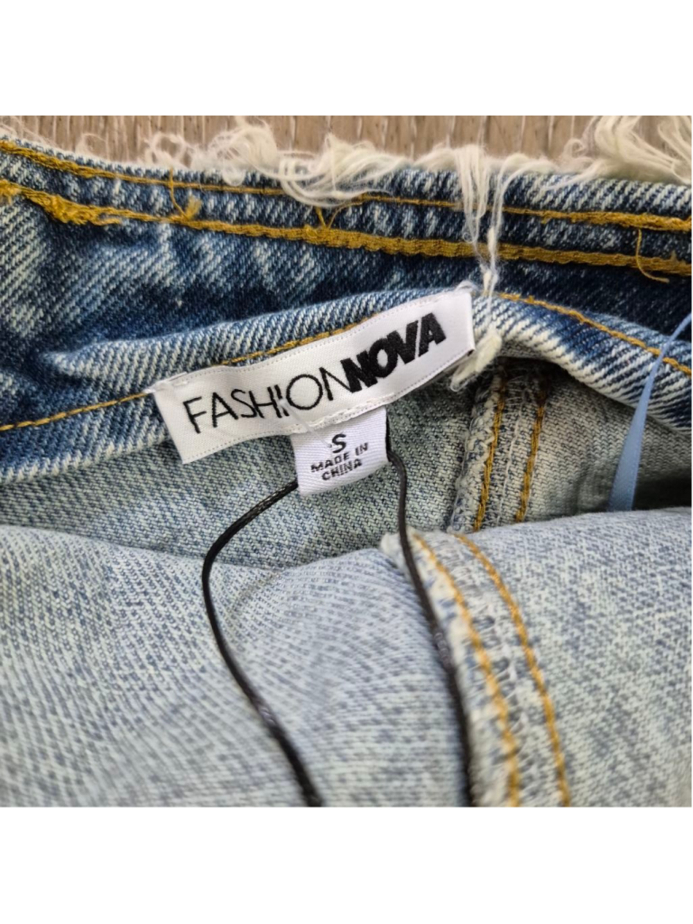 Women's Fashion Nova Light Wash Blue Denim Tube Crop Top S - Picture 4 of 10